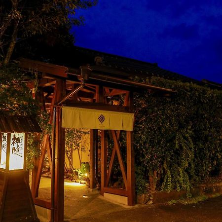 Hanare No Yado Kamigakure Takachiho Bagian luar foto